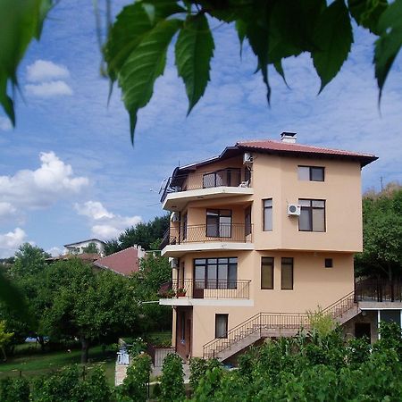 Villa Prolet General-Kantardzhievo Oda fotoğraf