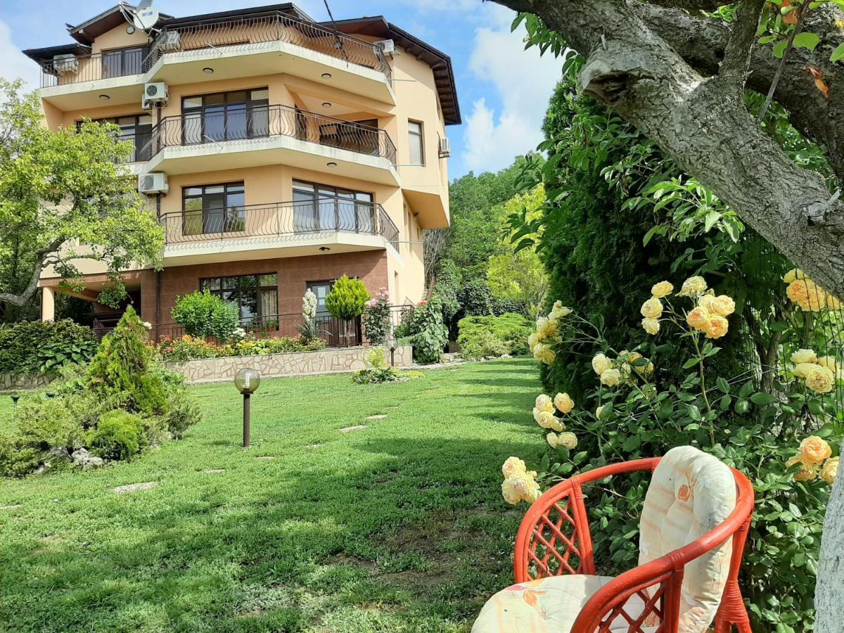 Villa Prolet General-Kantardzhievo Dış mekan fotoğraf