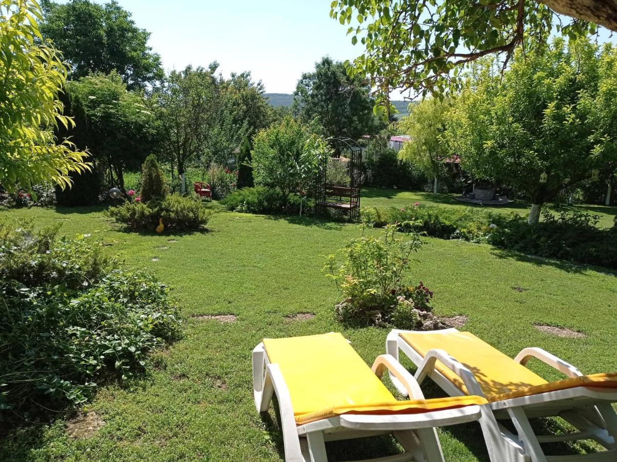Villa Prolet General-Kantardzhievo Dış mekan fotoğraf