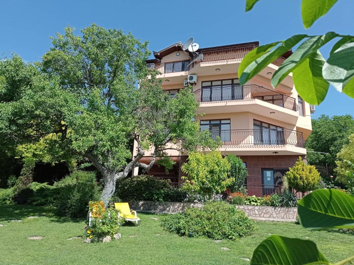Villa Prolet General-Kantardzhievo Dış mekan fotoğraf