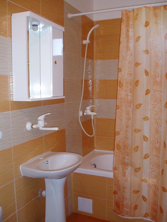 Villa Prolet General-Kantardzhievo Oda fotoğraf